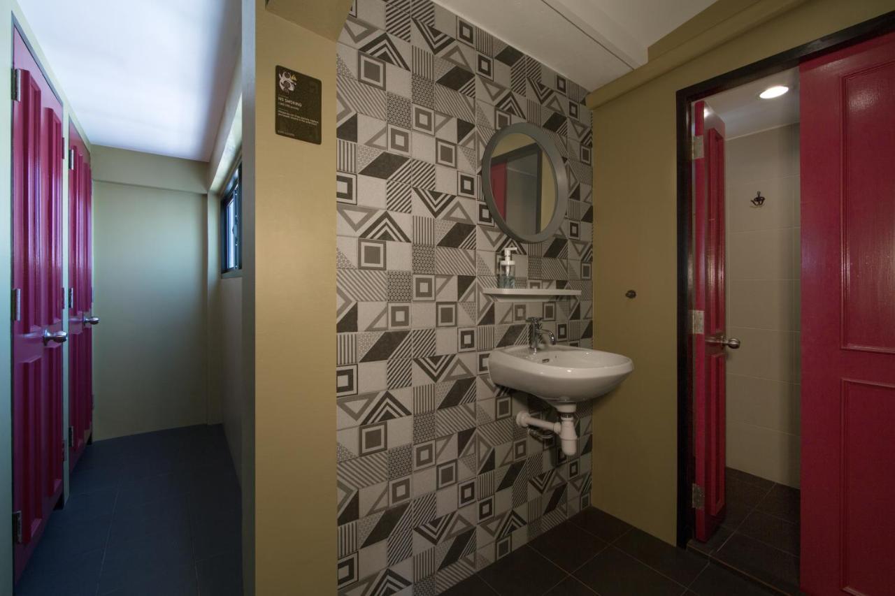 Siam Colors Hostel Бангкок Экстерьер фото