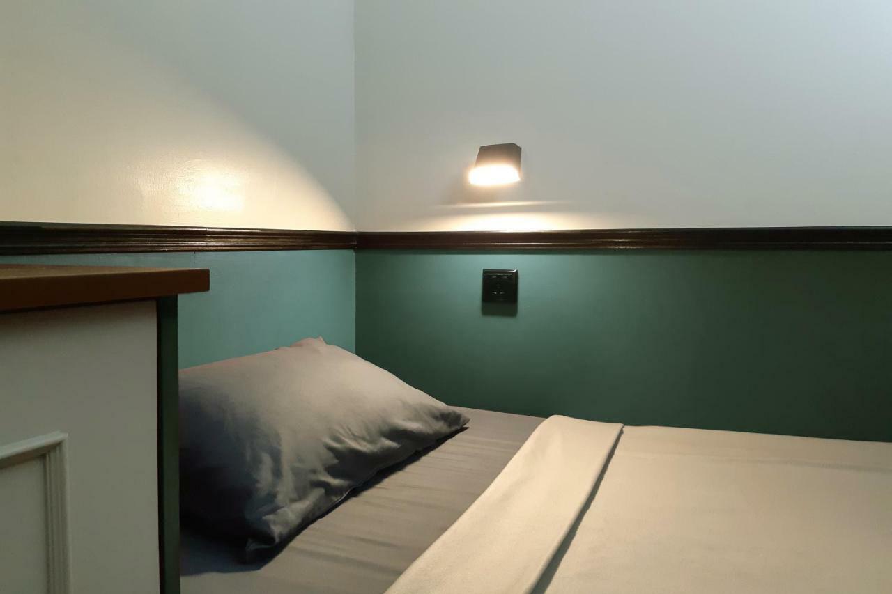 Siam Colors Hostel Бангкок Экстерьер фото