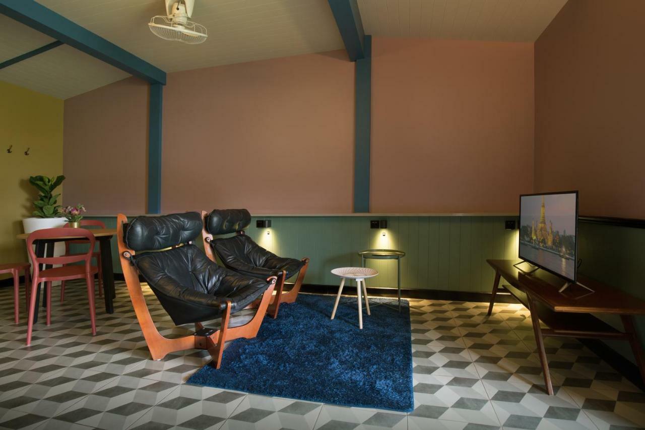 Siam Colors Hostel Бангкок Экстерьер фото